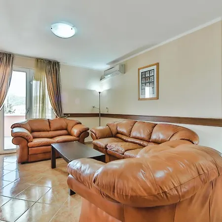 Garni Koral 3* Будва